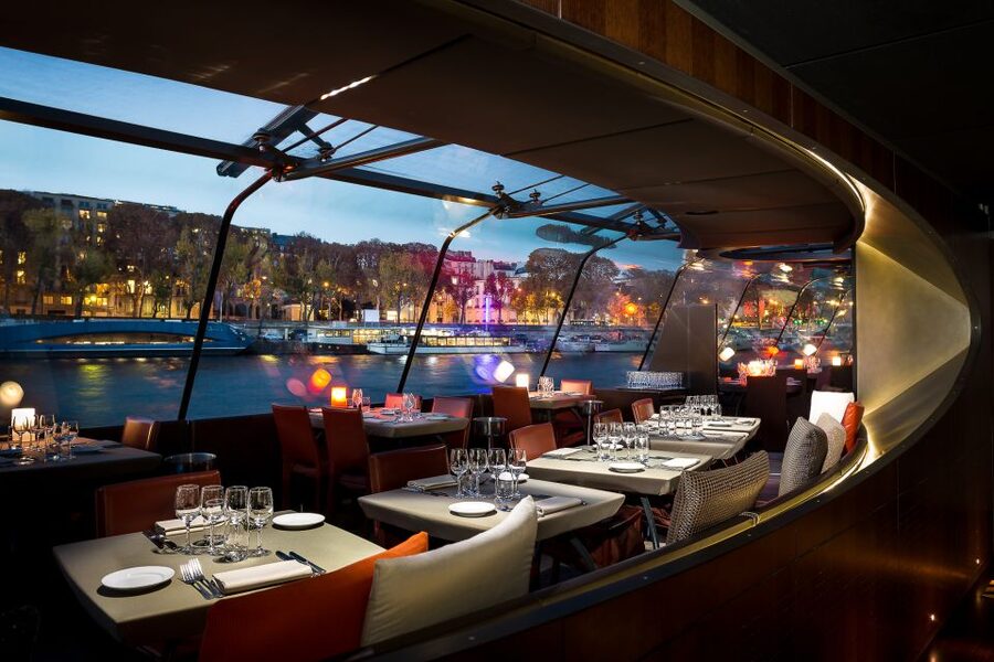 Paris: 3-Course-Dinner Cruise with Wine on the Seine River - Should you book this Seine dinner cruise?