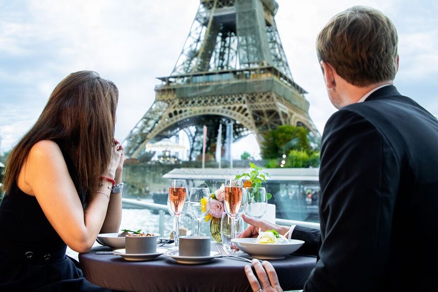 Paris: 3-Course-Dinner Cruise with Wine on the Seine River - Is it worth about $116 per person? A value check that’s actually useful