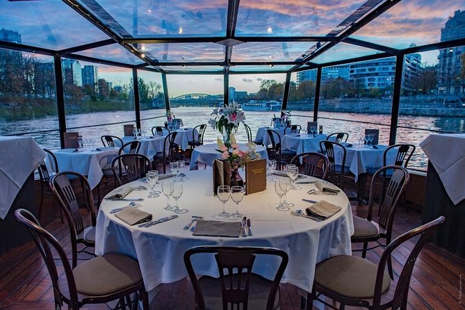 Paris 3-Course Gourmet Dinner and Sightseeing Seine River Cruise - The 3-course gourmet dinner: what’s included, what costs extra