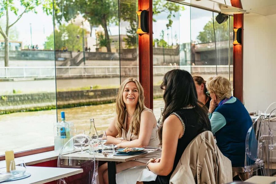 Paris: 3-Course Italian Meal Seine Cruise - The Italian menu: antipasti, pasta options, and tiramisu