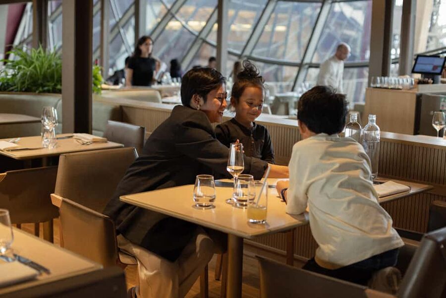 Paris: 3-Course Lunch at Eiffel Tower's Madame Brasserie - Madame Brasserie on the Eiffel Tower first floor: what you’re actually paying for