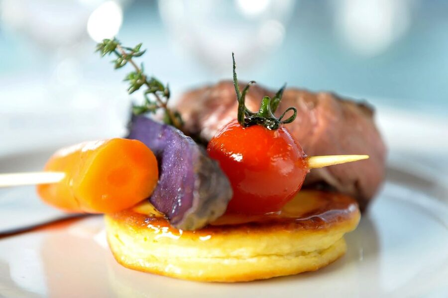 Paris: 3-Course Lunch Cruise on the River Seine - Should you book the Paris City Vision River Seine lunch cruise?