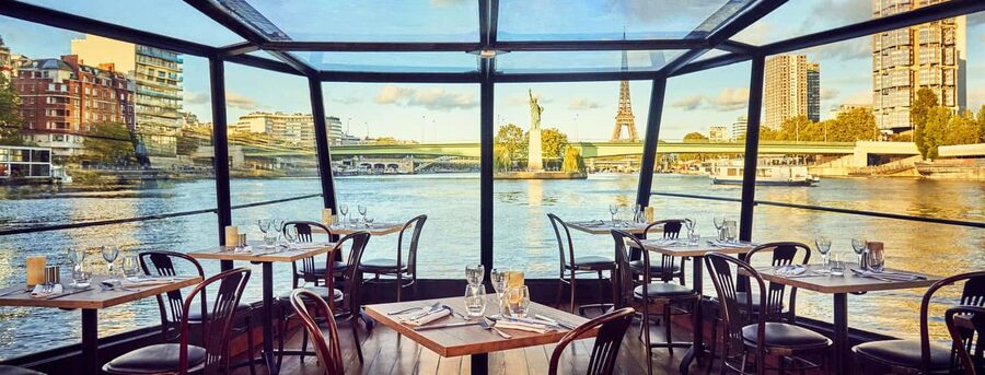 Paris: 3-Course Lunch Cruise on the River Seine - Why this Seine lunch cruise is a great trade for buses and walking