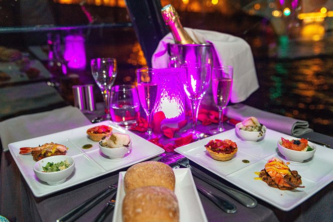 Paris 3-Courses Gourmet Dinner Seine River Cruise with Champagne - Food quality and service: what’s consistent and what you should watch