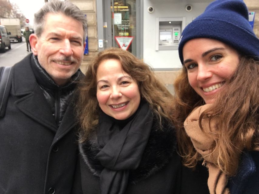 Paris: 3-Hour Private Tour from Champs Élysées to Montmartre - When the flexibility matters most (rain, mood, and timing)