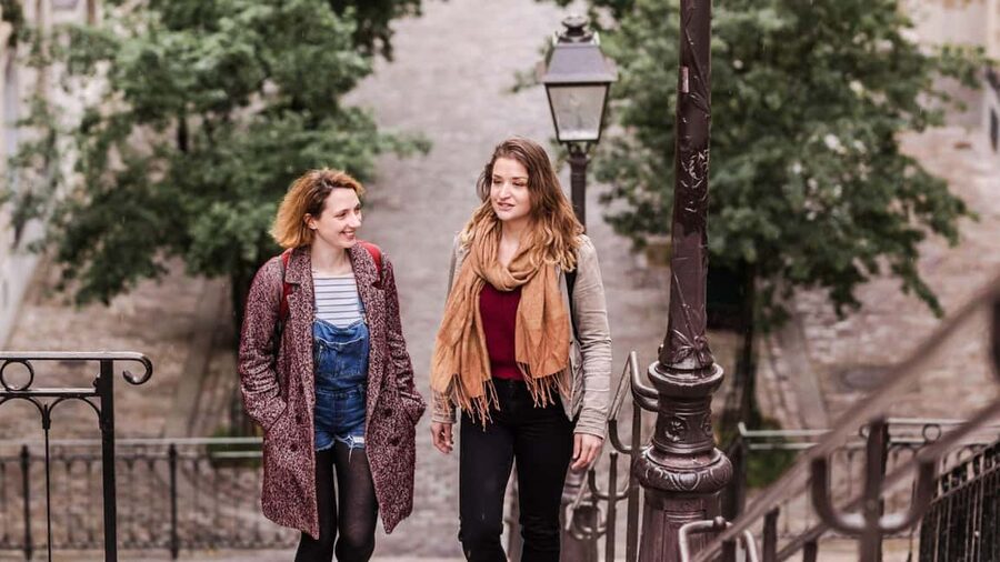 Paris: 3-Hour Private Tour from Champs Élysées to Montmartre - A private route across two very different Paris moods