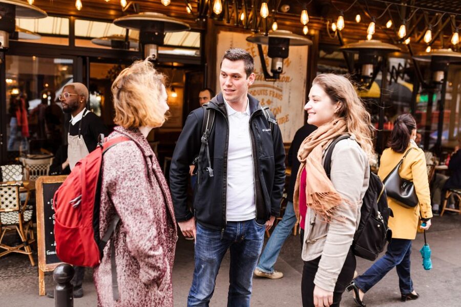 Paris: 3-Hour Private Tour from Champs Élysées to Montmartre - Segment 3: the climb toward Montmartre, viewpoints and hillside energy