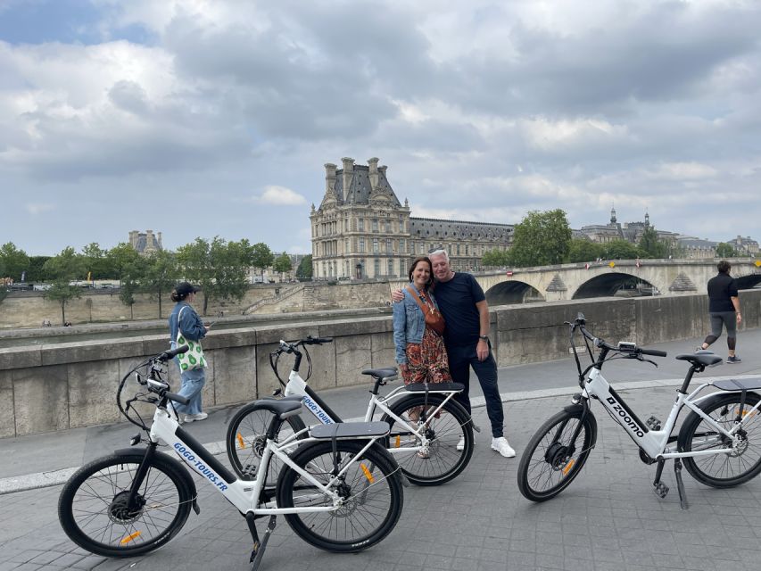 Paris: Afternoon E-Bike Guided Small Group Tour - Champs-Élysées and Place de la Concorde: the story behind the street theater