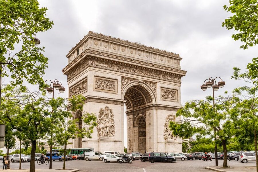 Paris: Arc de Triomphe Rooftop Tickets - Inside the Monument: Napoleon’s Purpose, WWI Meaning, and a Symbolic Visit