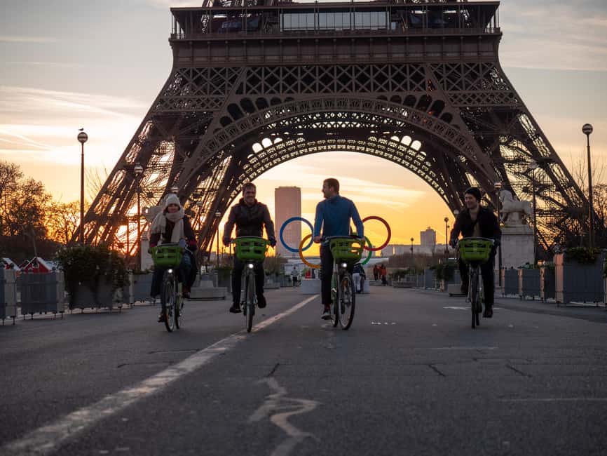 Paris before the crowds, bike tour & Breakfast - Starting At Caveau De Montpsensier, Then Rolling Into First Light