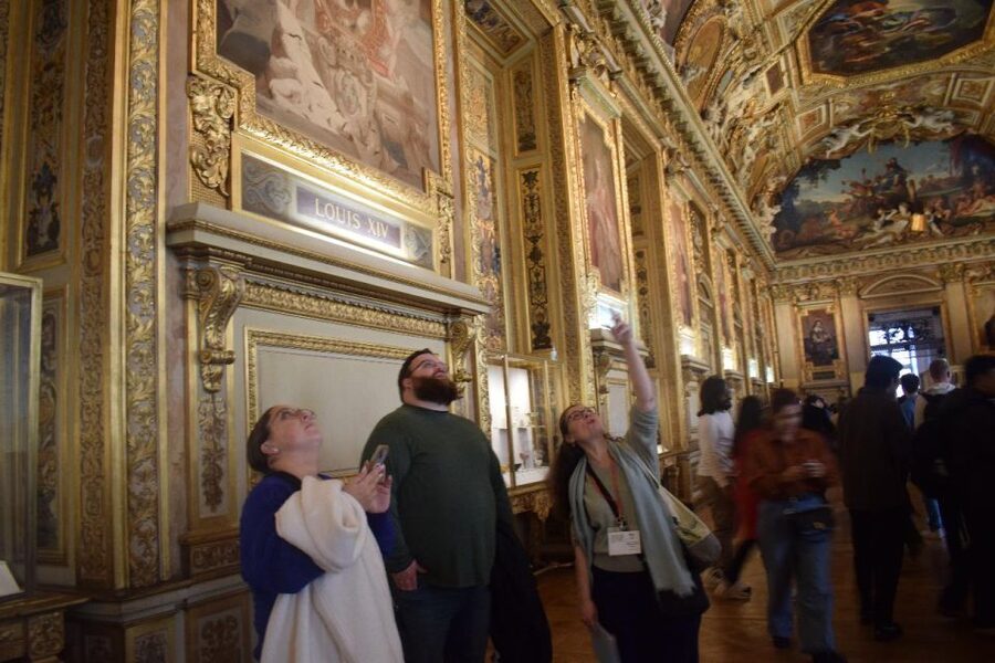 Paris: Best of the Louvre Guided Tour with Pre-booked Ticket - Key Highlights You Will Feel Immediately
