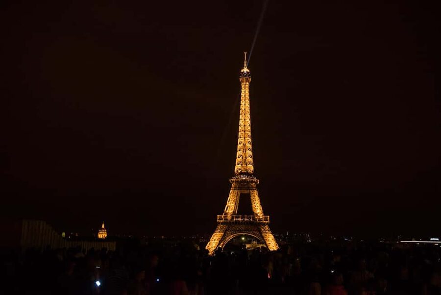Paris: Big Bus Panoramic Night Tour by Open-Top Bus - Place de la Concorde and Madeleine: grand facades, smooth motion