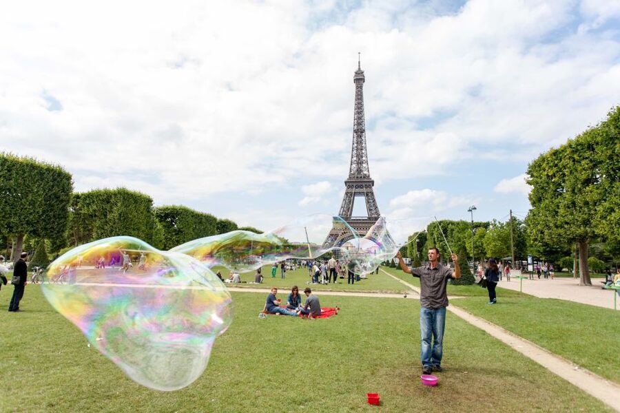 Paris Bike Tour: Eiffel Tower, Place de la Concorde & More - Les Invalides and Napoleon’s Dome: A Stop That Feels Purposeful