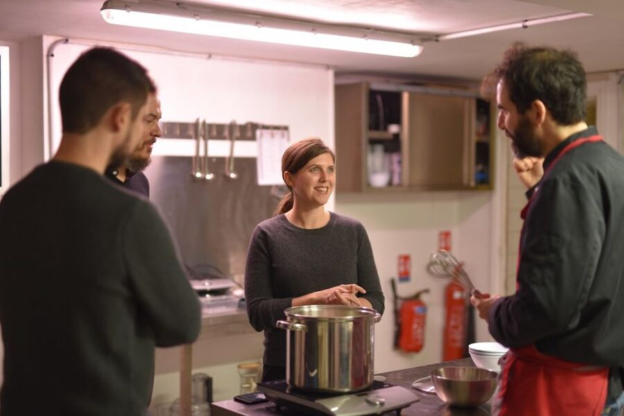 Paris: Butter and Cheesemaking Workshop - Meet at the Musée Vivant du Fromage and Get Into the Flow