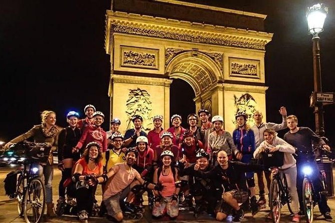 Paris By Night: 3-Hour Guided Bike Tour - What to wear and pack for a 3-hour night ride