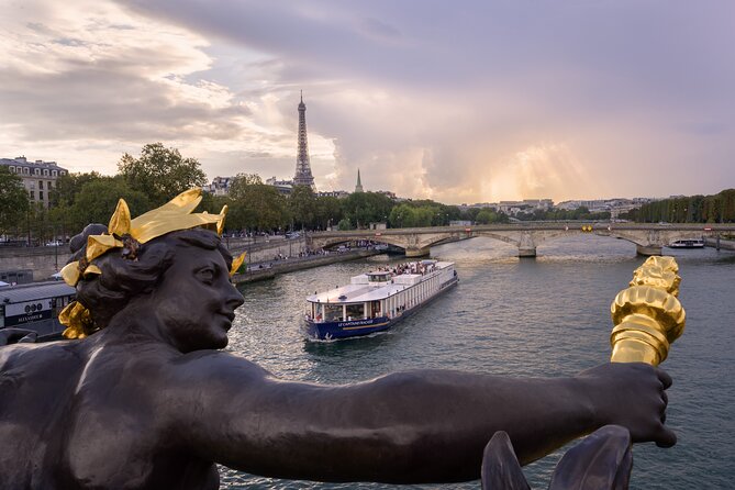Paris Capitaine Fracasse 3 Course Seine River Dinner Cruise - Deck Time, Photos, and the Seat Situation That Matters