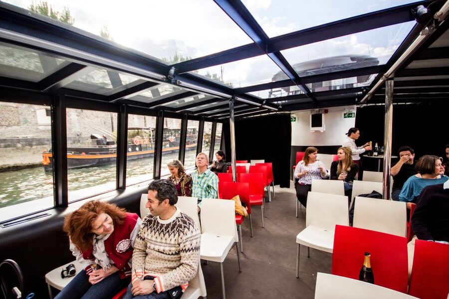 Paris: Champagne Tasting Cruise Departure from Eiffel Tower - Meeting Point at Les Vedettes de Paris, Port de Suffren: How Not to Lose Time