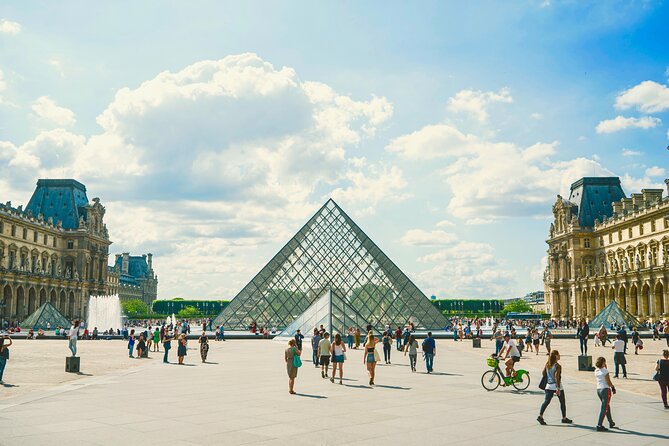 Paris City Center Free Walking Tour (Tip-Based) - Starting at Fontaine Saint-Michel, Then Into the Real Center (Île de la Cité)
