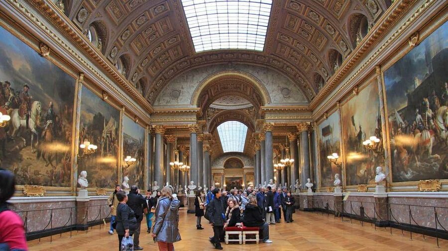 Paris: City Pass – Eiffel, Louvre & 27+ Must-See Sights - Seine River cruise and Ô Chateau cheese tasting