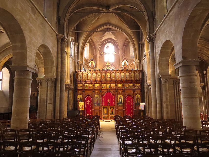 Paris: Classical Music Concert in Saint-Julien-le-Pauvre - Inside the church: medieval design and why the acoustics shine