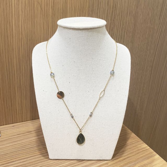 Paris: Create Your Own DIY Jewelry Souvenir Workshop - What You Take Home: A French-Style Handmade Piece You Actually Made