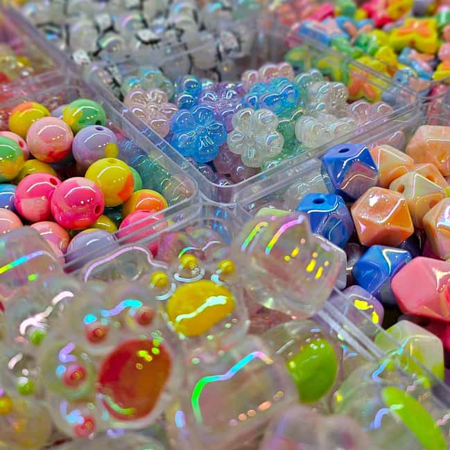 Paris: Create your phone strap, bag or keychain - Should you book it?
