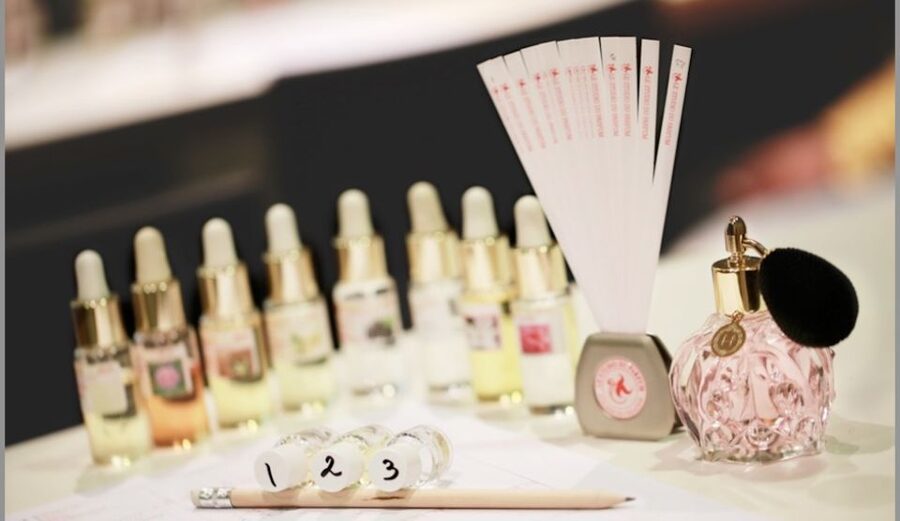 Paris: Create your Signature Scent Perfume Workshop - Notes, Chords, and Why Your Perfume Changes Over Time