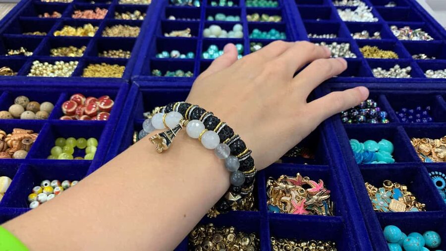 Paris: Custom Souvenir Bracelet Workshop - Step-by-Step Guidance, Plus the Human Touch