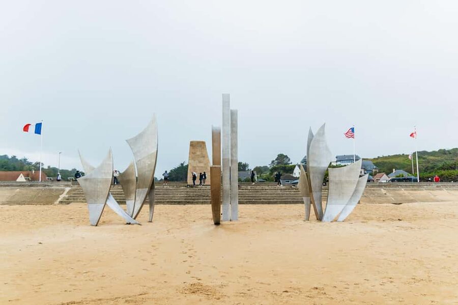 Paris: D-Day Landmarks and Mont Saint-Michel Guided Tour - The coach ride: long, but manageable if you plan for it