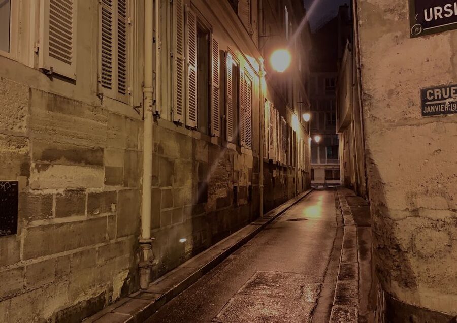 Paris: Dark History and Ghostly Guided Walking Tour - The executions start: punishment, fear, and the thin line of justice