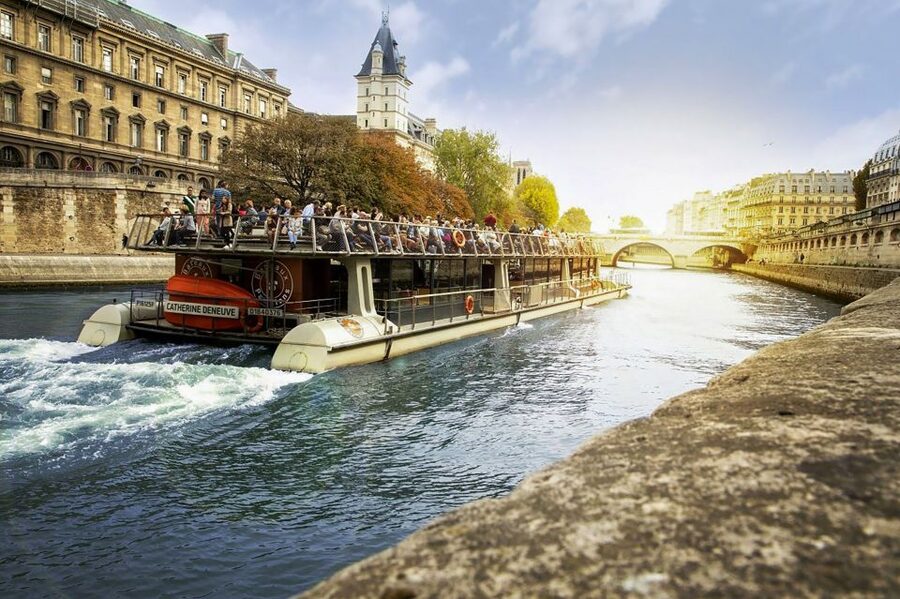 Paris: Day or Sunset Cruise with Drink, Ice Cream or Dessert - Lines, timing, and how to avoid the stress tax