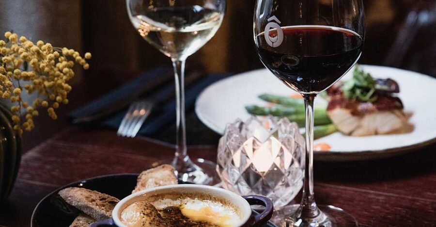 Paris: Dinner with Customized Wine Selection - Three courses, seasonal French style, and smart pairing choices