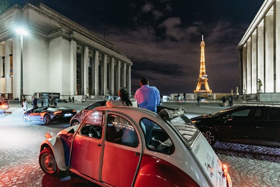 Paris: Discover Paris by Night in a Vintage Car with a Local - Champs-Elysees to Arc de Triomphe: a quick Paris orientation