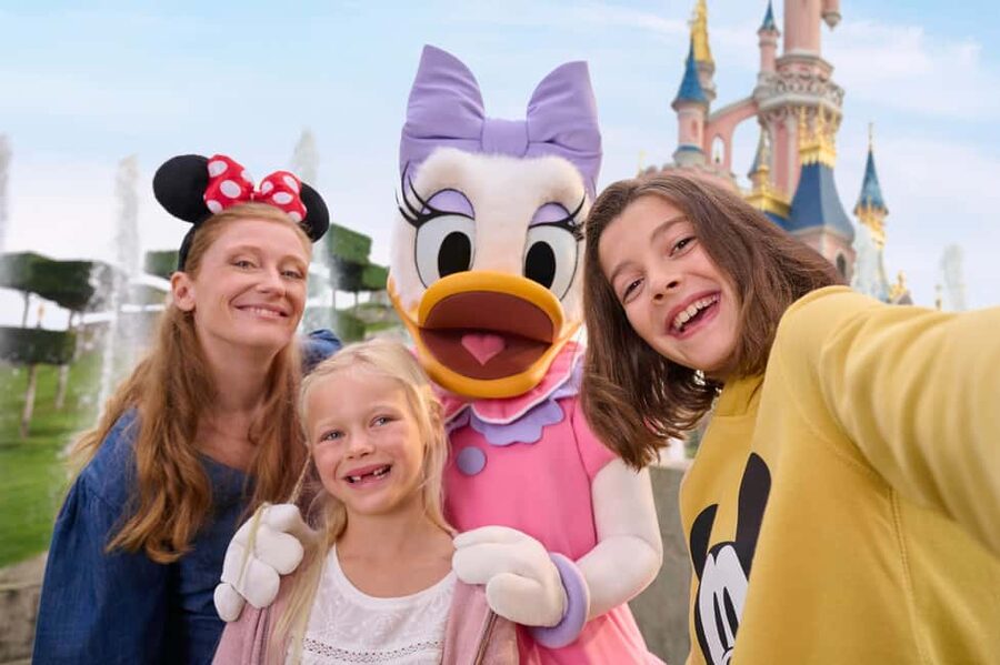 Paris: Disneyland Paris Ticket with Transfer - Key highlights to know before you go