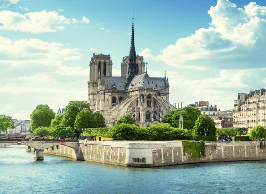 Paris: Early Access Notre Dame Cathedral Walking Tour - Early access from Place Louis Aragon, 15 minutes before you start