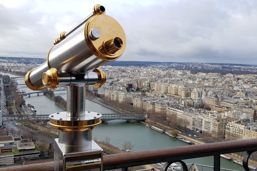 Paris: Eiffel Tower 2nd Floor Access or Summit Access - Price and value: is $57 worth it?