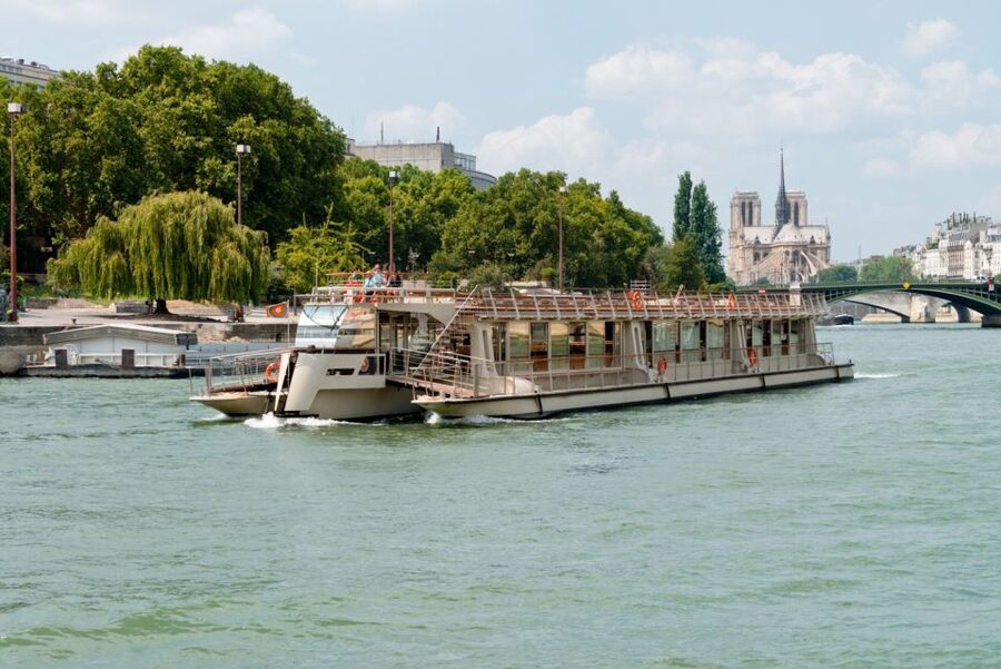Paris: Eiffel Tower Access and Seine River Cruise - Key things I’d circle before you go