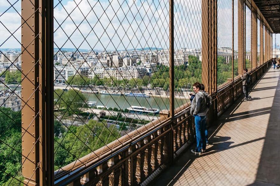 Paris: Eiffel Tower Fully Guided Tour with Summit Option - The 2nd Floor Tour: Views, Landmarks, and a Clear Route Up