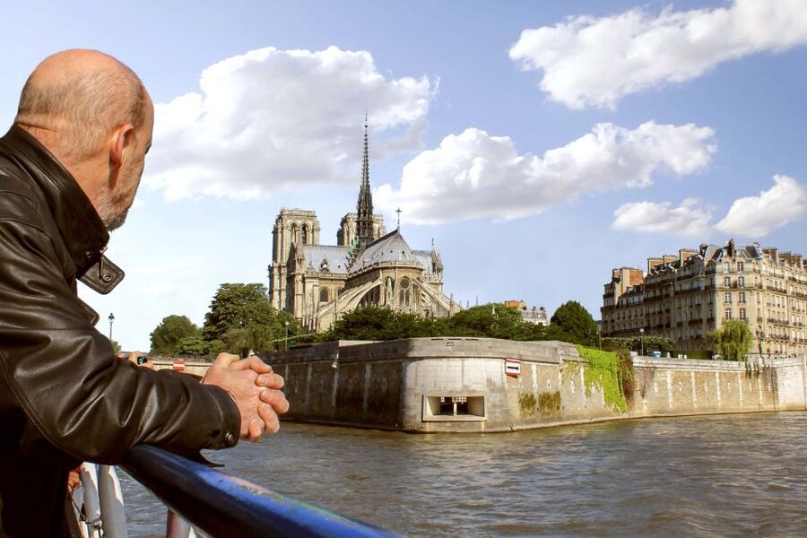 Paris: Eiffel Tower Hosted Tour, Seine Cruise and City Tour - Value for $116: When This Combo Tour Is a Smart Choice