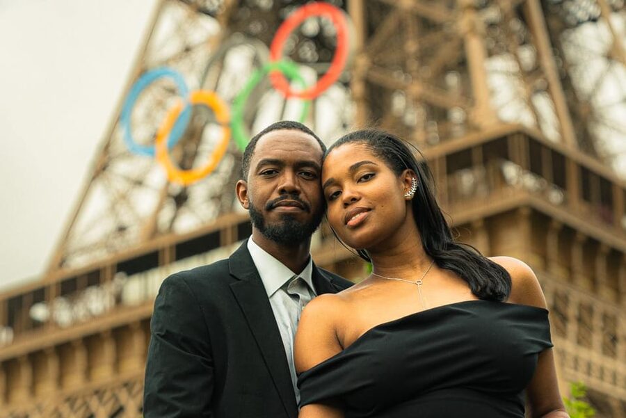 Paris: Eiffel Tower & Louvre Photoshoot (High End Edits) - Picking the right session: standard, premium, VIP