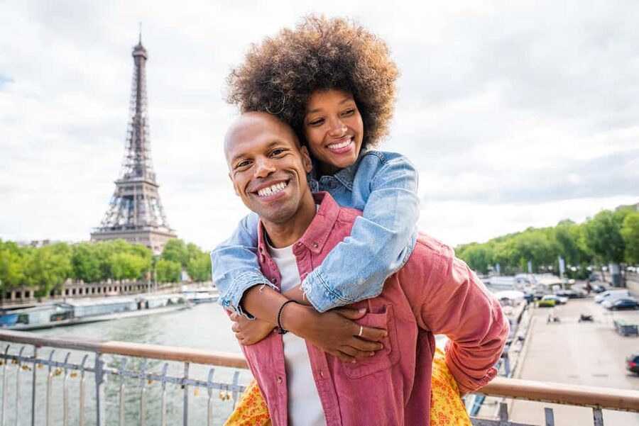 Paris: Eiffel Tower Photoshoot - Meeting Point at Trocadero: How to Get Found Quickly