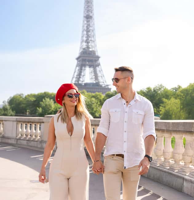Paris: Eiffel Tower Premium Photoshoot - Key highlights worth clocking