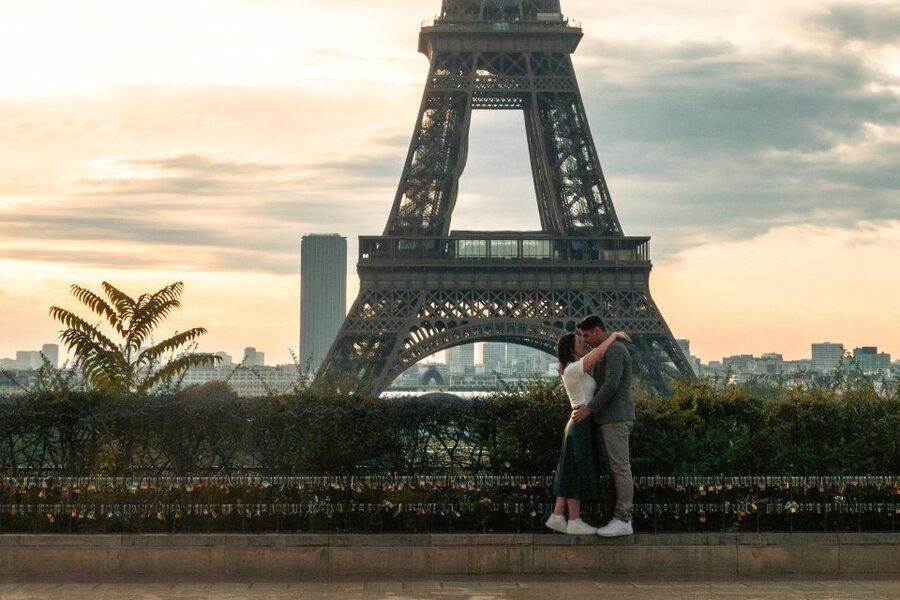 Paris: Eiffel Tower Private Professional Photoshoot - How the photographer keeps you looking natural (and not staged)