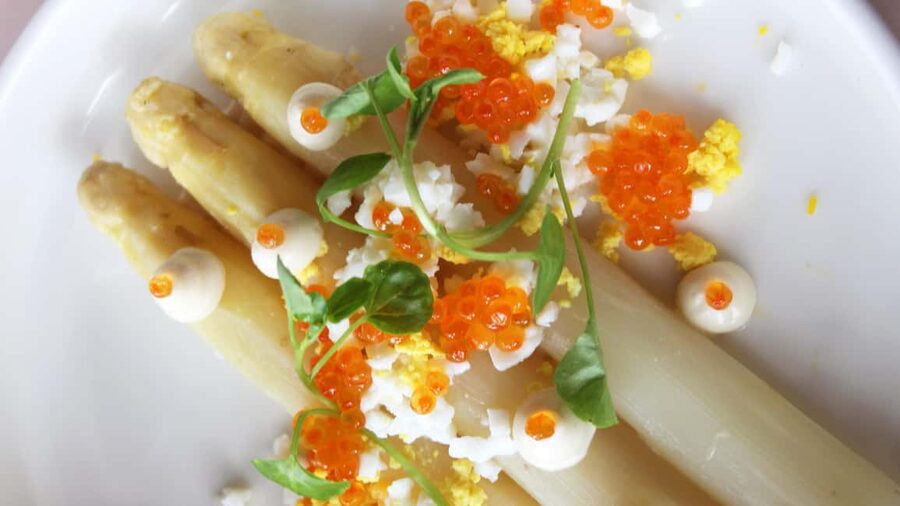 Paris: Eiffel Tower's Madame Brasserie 3-course lunch 12:00 - Madame Brasserie on the Eiffel Tower: what $83 buys you