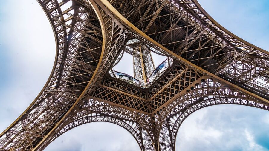 Paris: Eiffel Tower Stairs Climb to Level 2 & Summit Option - Getting Back Down: Stairs Down, Done Right