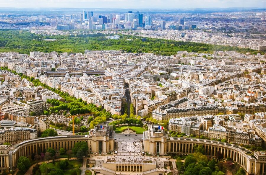 Paris: Eiffel Tower Stairs Climb to Level 2 & Summit Option - Guide Impact: Why People Keep Mentioning the Same Names
