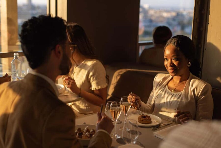 Paris: Elegant Dinner with Drinks in the Eiffel Tower - Entering Madame Brasserie inside the Eiffel Tower