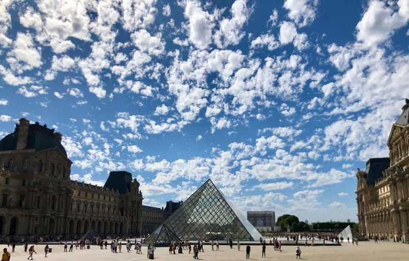 Paris: Emily inspired walking tour - Saint-Germain-des-Prés: break time, scenes, and street-level Paris