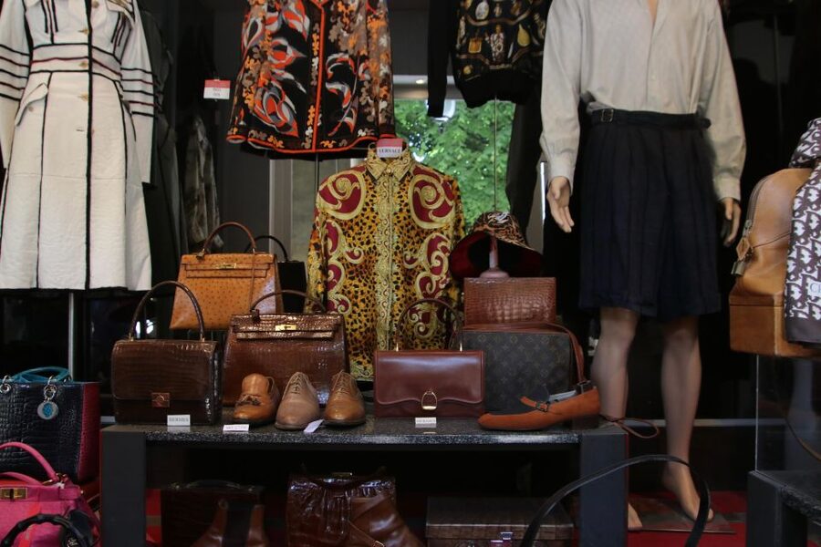 Paris: Fashion History Walking Tour in the Heart of Paris - Palais-Royal gardens: where style meets persuasion
