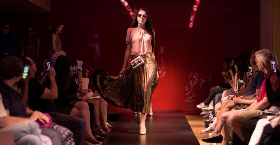Paris: Fashion Show at Galeries Lafayette Haussmann - Who this suits best, and who might want another plan